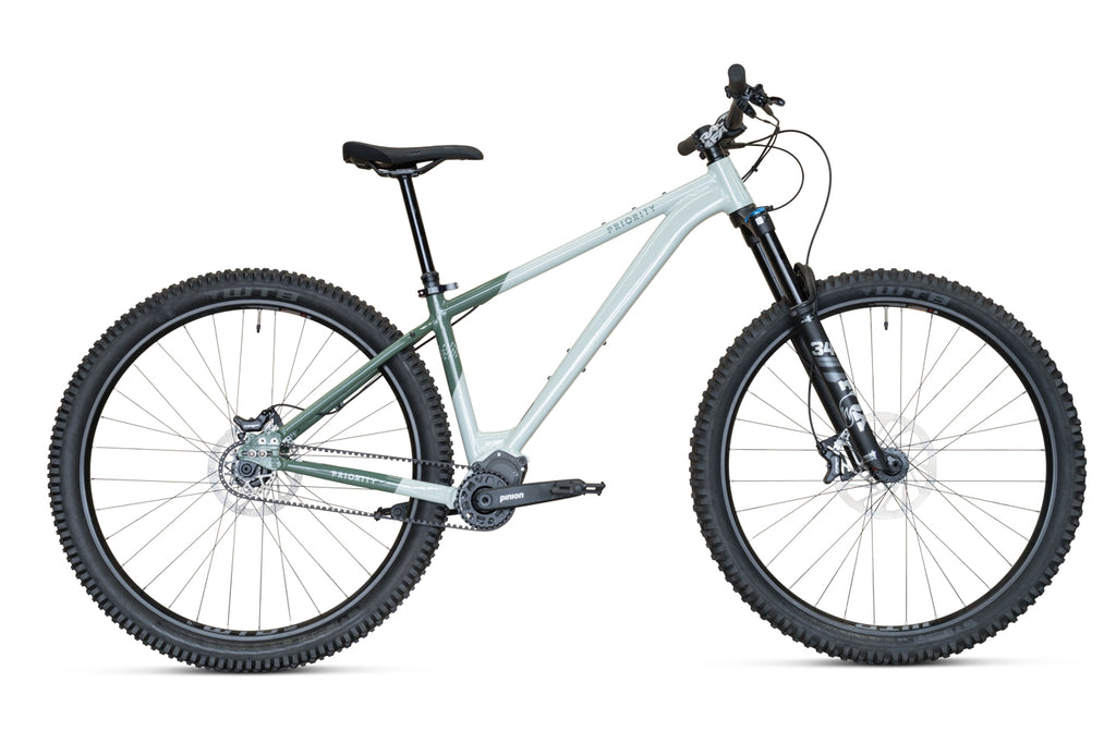 Priority 600HXT Belt Drive Bike | S