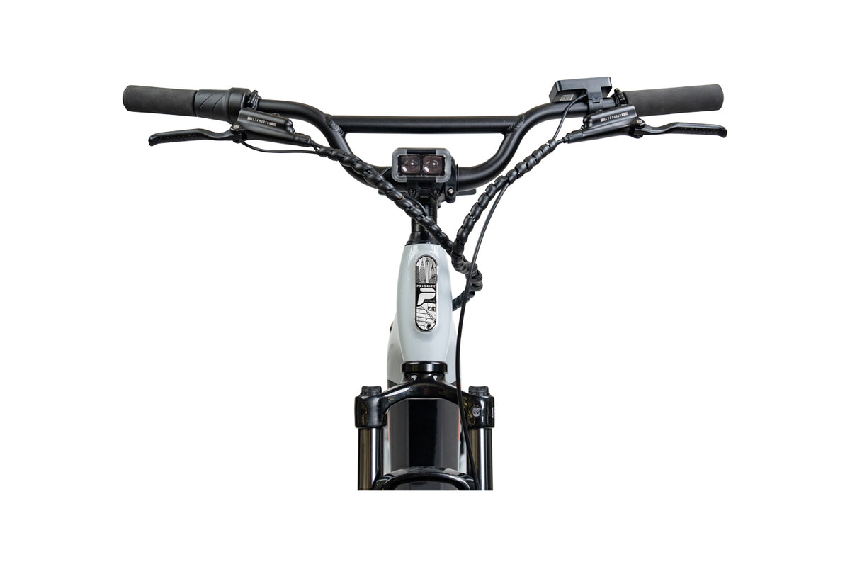 Close-up of the front of the Priority E-Sauce featuring the Headway badge.