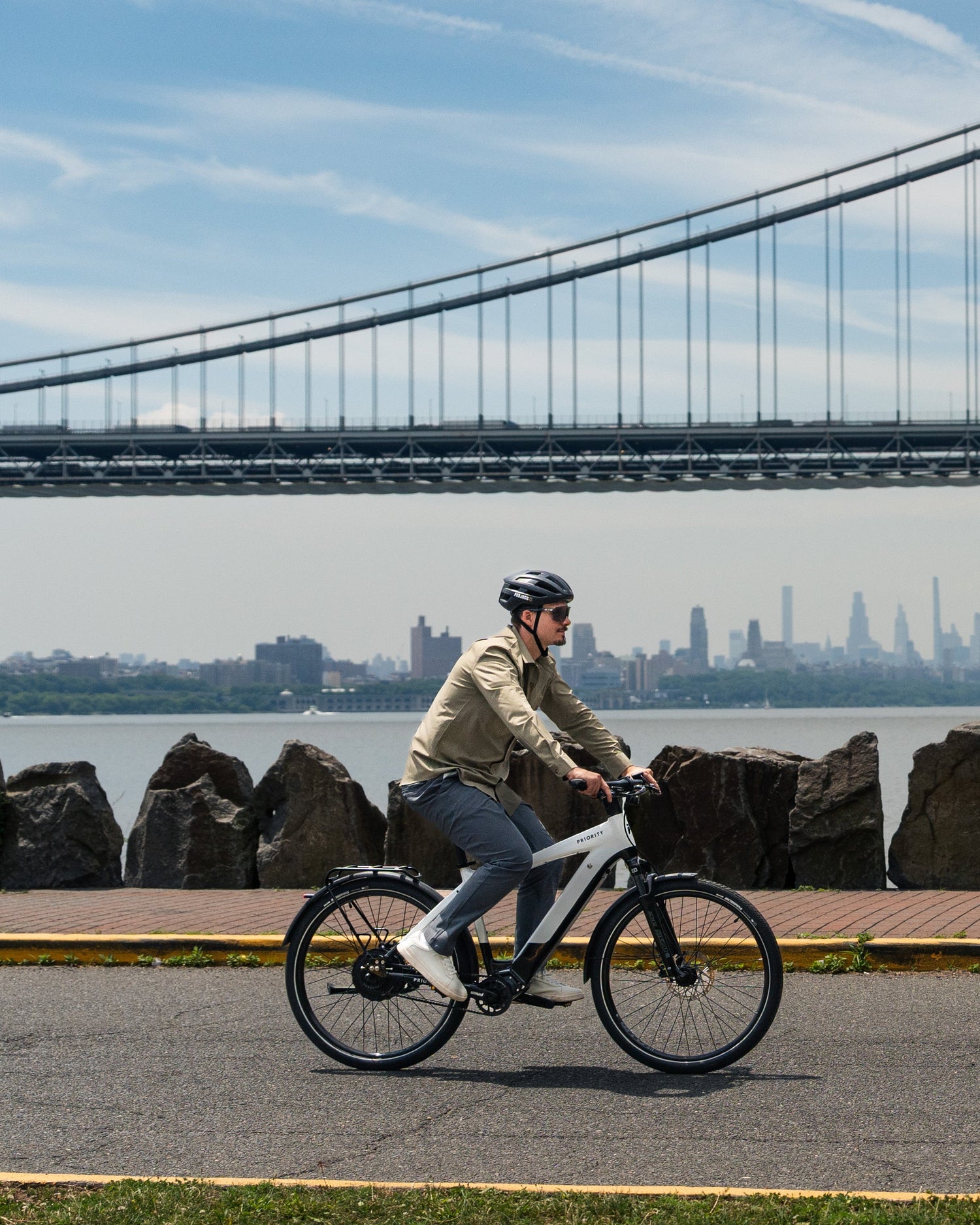 priority bicycles electric GLIDE E-BIKE Priority practical features Priority Current Plus Ebike Review: